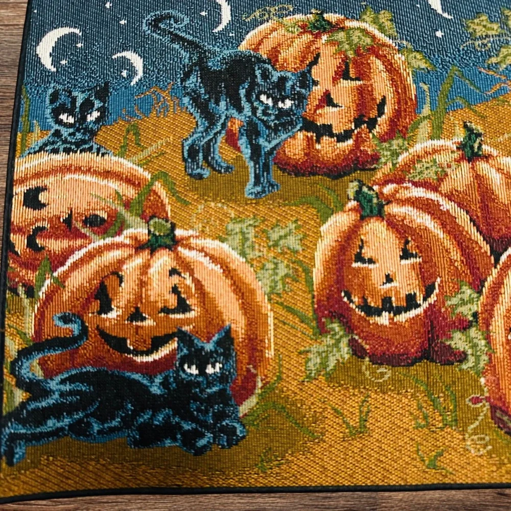 Tapestry Placemat 18 x 13 inch Pumkatz Design